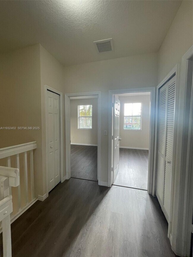 Building Photo - 24343 SW 109th Ave