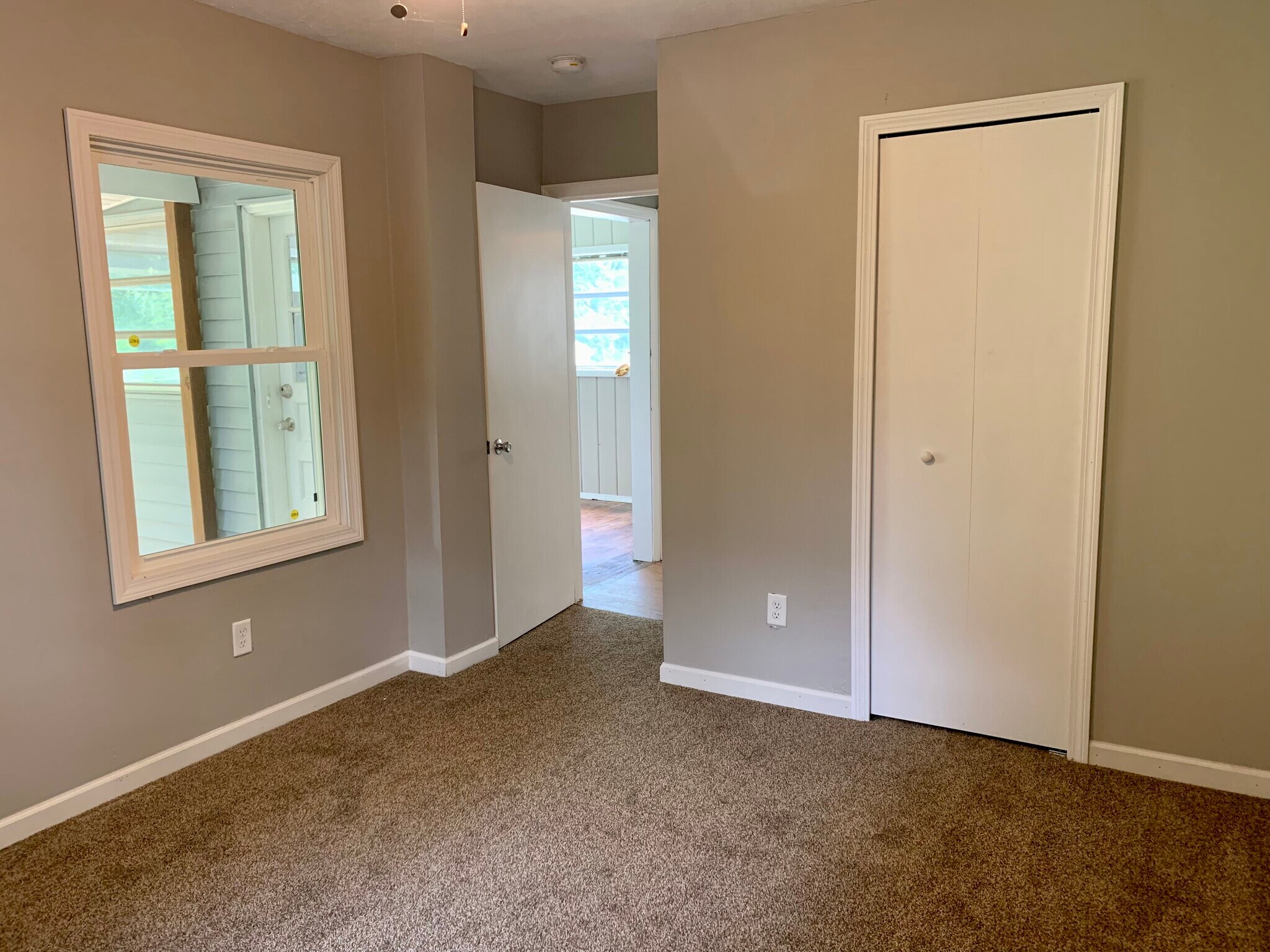 Building Photo - 676 Harrison Ave