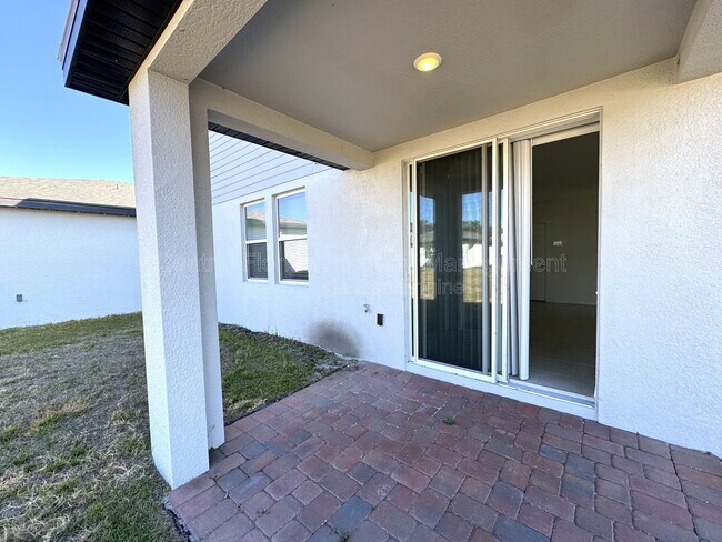 Building Photo - 2958 Sunstar Dr