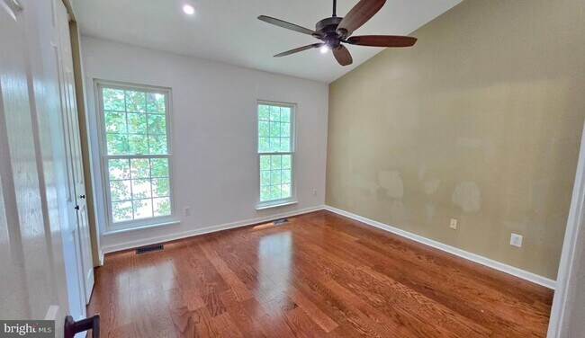 Building Photo - 4248 Ashmere Cir