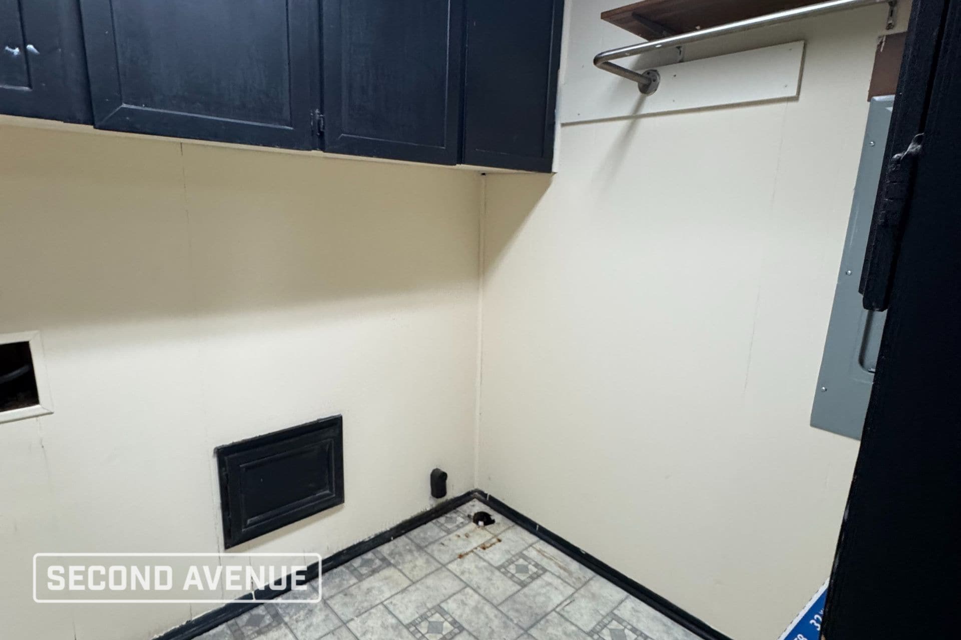 Building Photo - 1701 5th Way NW