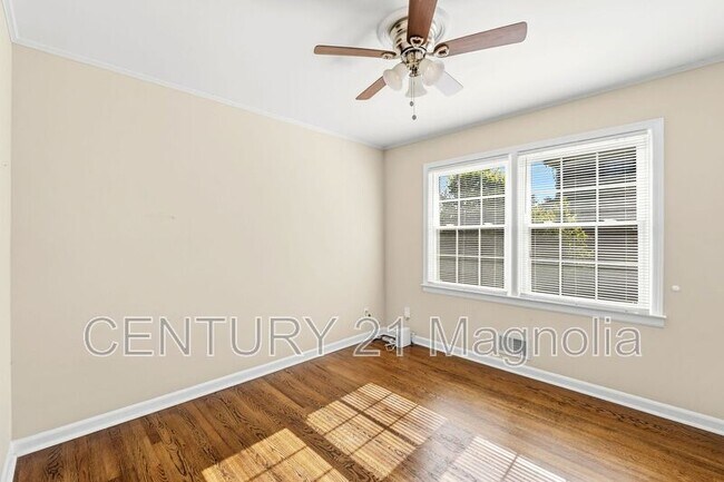 Building Photo - 311 Gardners Mill Ct