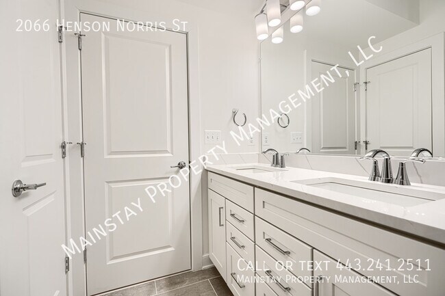 Building Photo - 2066 Henson Norris St