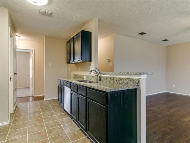 Building Photo - 1419 Leeward Ln