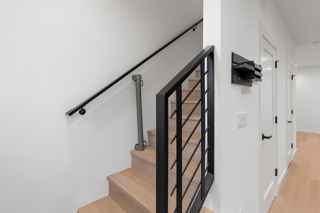 Building Photo - 10350 Wallingford Ave N