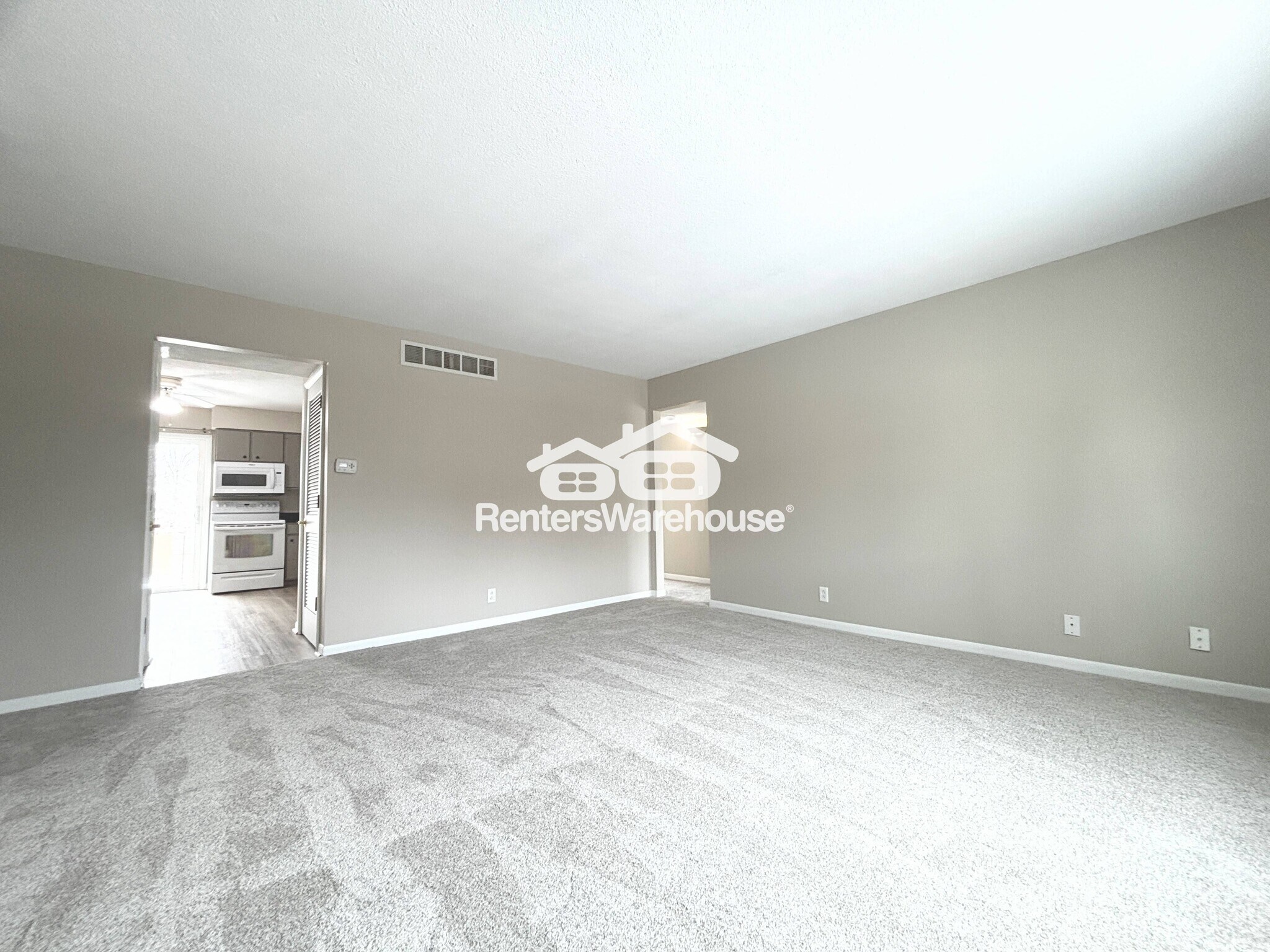 Building Photo - 6202 62nd St