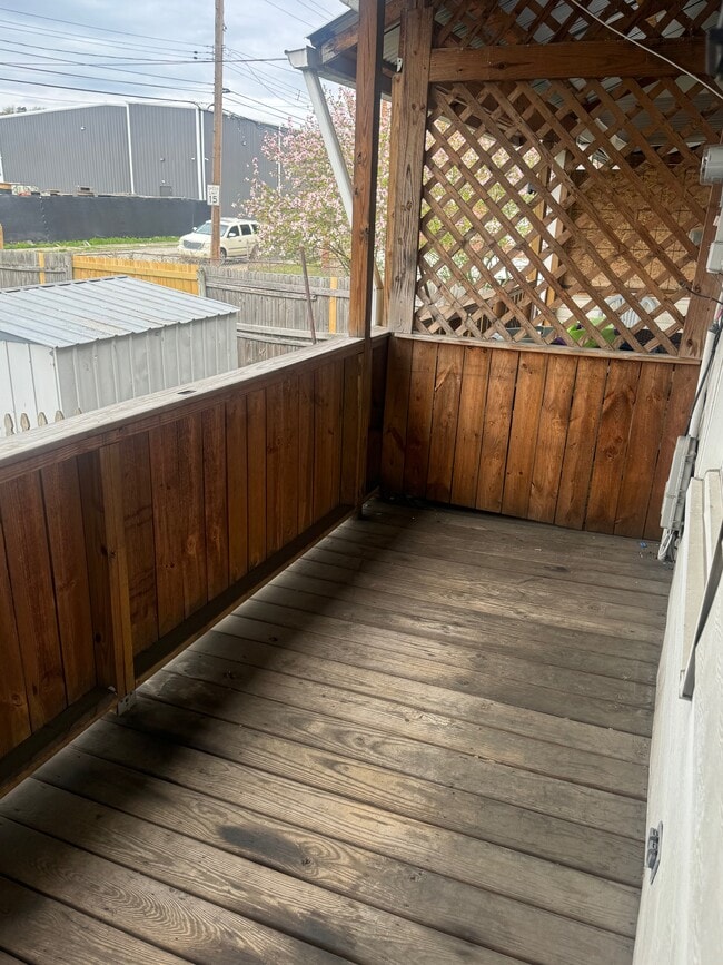 Building Photo - 104 Munson Ave