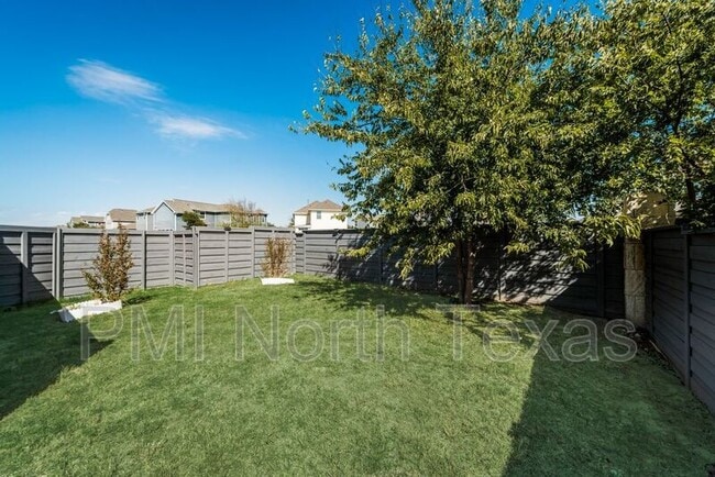 Building Photo - 6013 Wildflower Wy