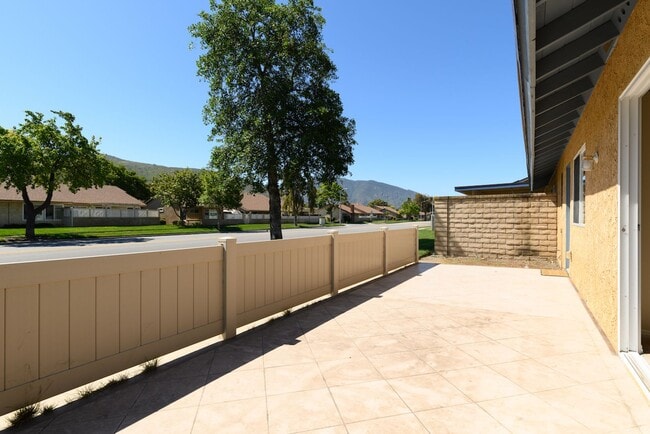 Building Photo - Leisure Village Rental - Popular Amalfi Mo...
