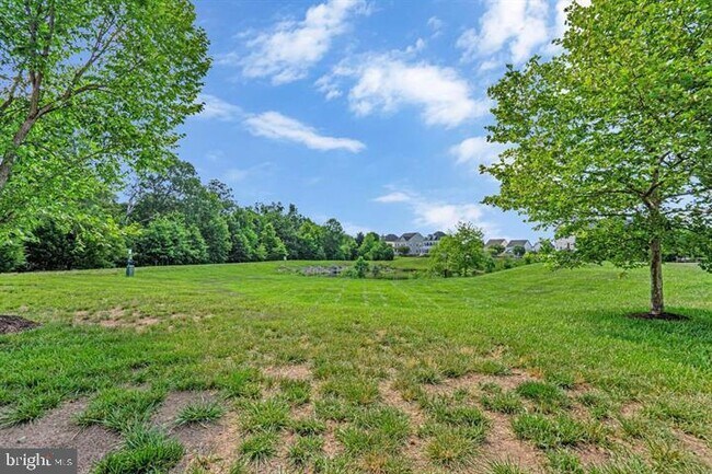 Building Photo - 10613 Bristow Station Dr