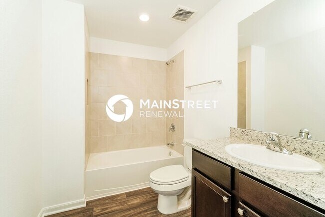 Building Photo - 3 Bedroom Pet-Friendly Home in New Braunfe...