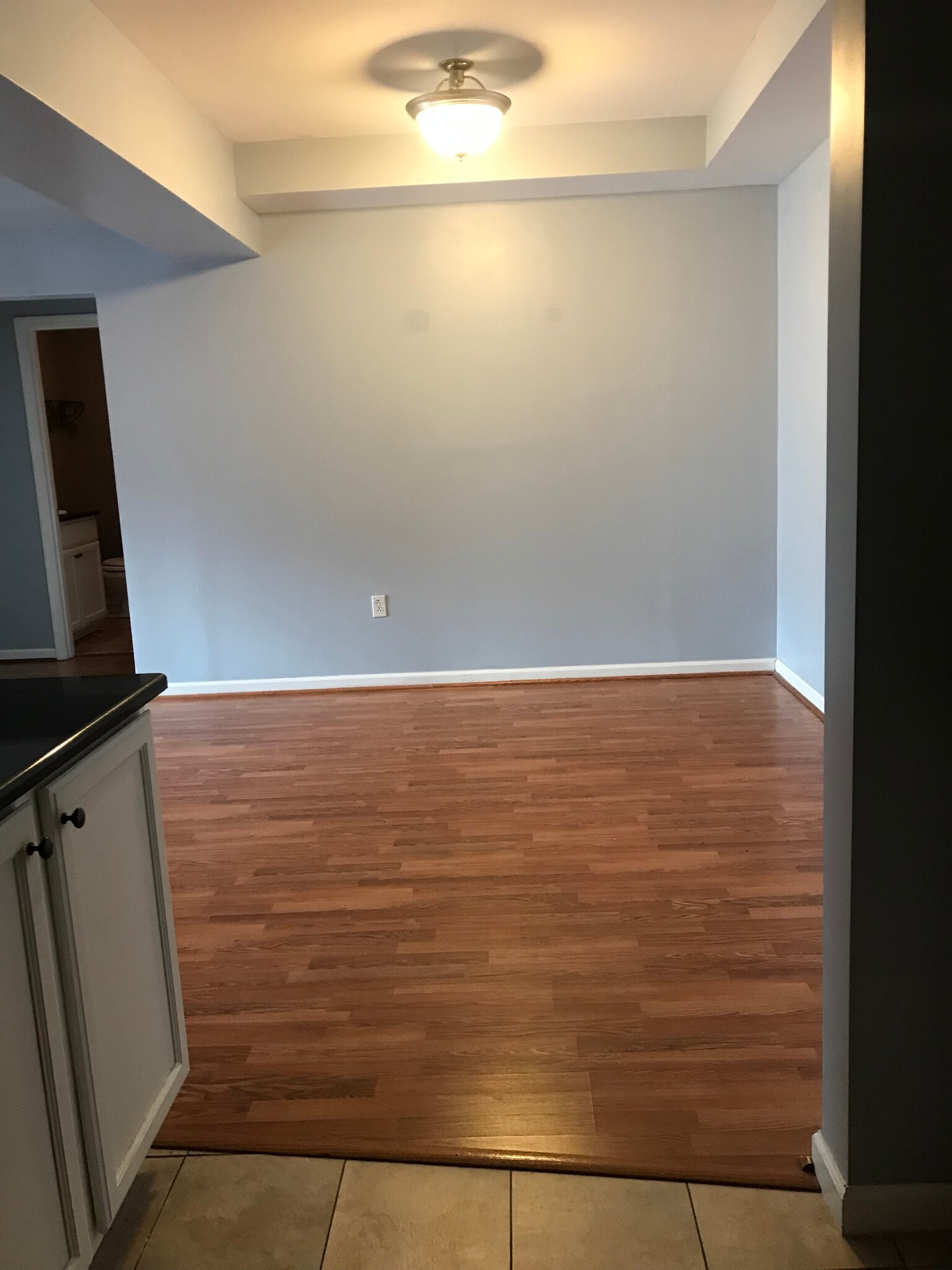 Building Photo - 1117 University Ave