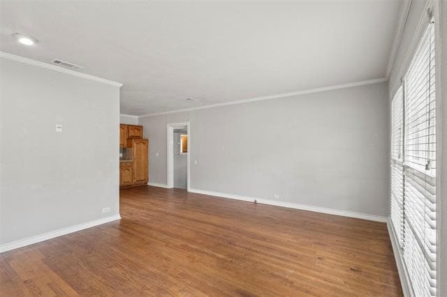 Building Photo - 302 S Bradley St