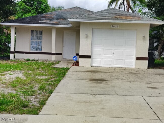 Primary Photo - 3021 Indian St