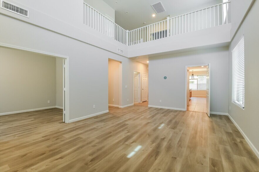 Building Photo - 3441 W Galvin St