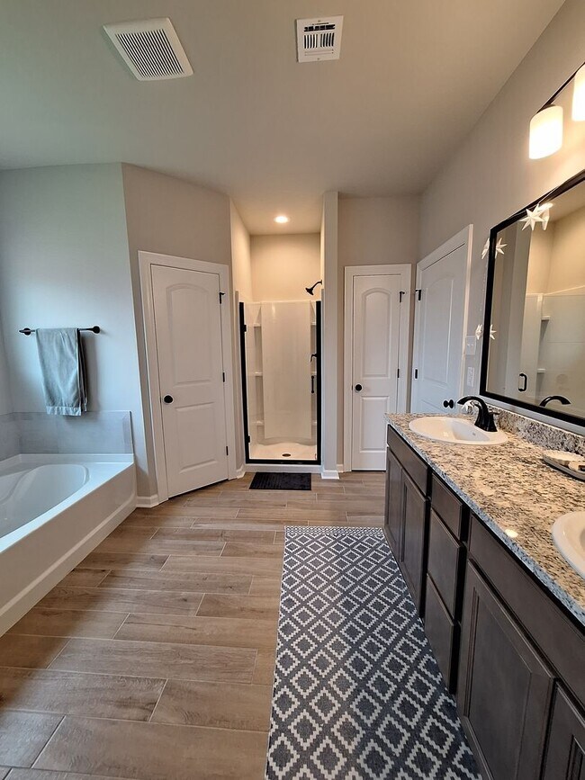 Building Photo - Beautiful home in Legacy Point