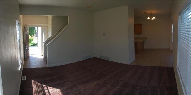 Building Photo - 196 N 530 E
