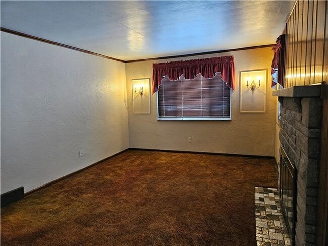 Building Photo - 471 Kimlyn Ave