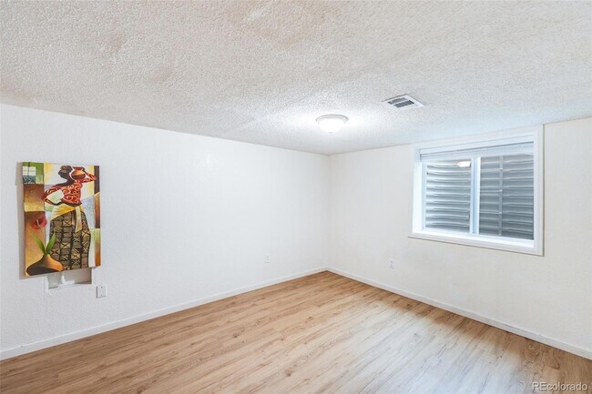 Building Photo - 1289 S Canosa Ct