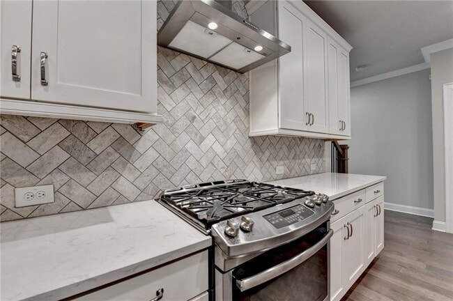 Building Photo - 5240 Cresslyn Rdg