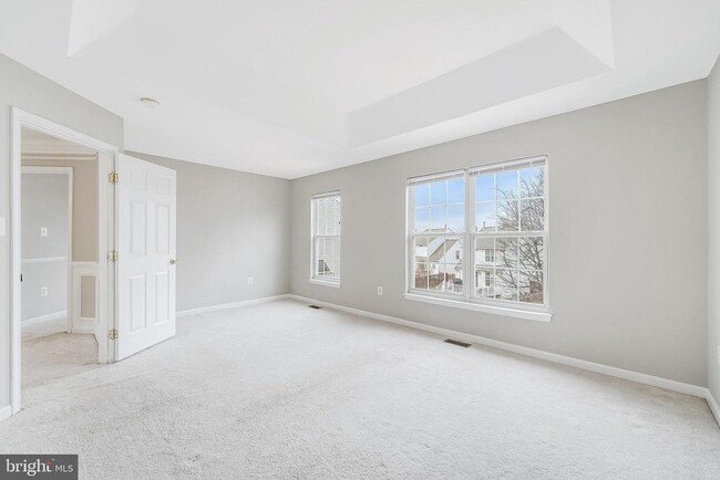 Building Photo - 21765 Tottenham Hale Ct