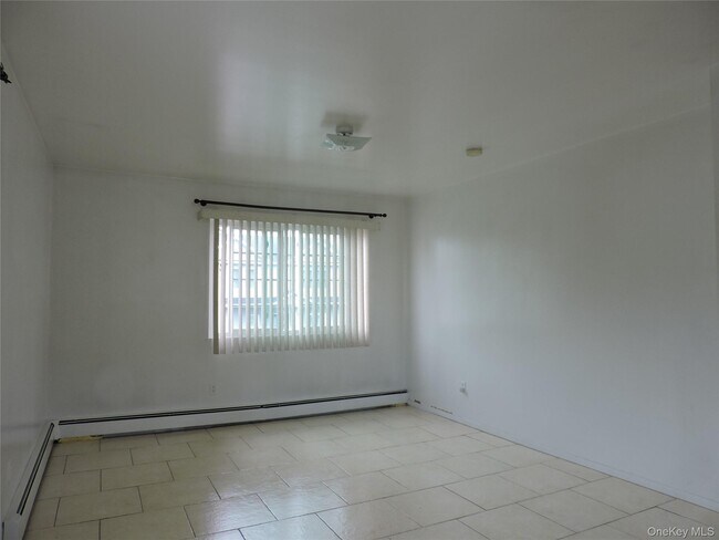 Building Photo - 235 Fieldmere St