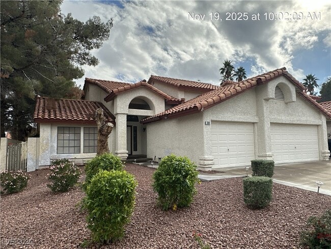 Primary Photo - 398 Decareo Ct