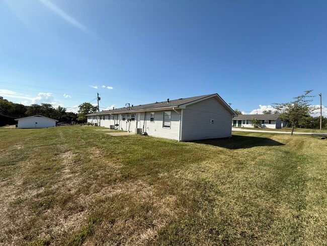 Building Photo - 7313 N Moberly Dr