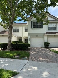 Building Photo - 3/2 -For Rent-Dr. Phillips Townhome-Orlando