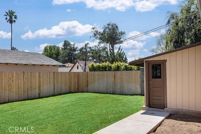 Building Photo - 977 N Hill St