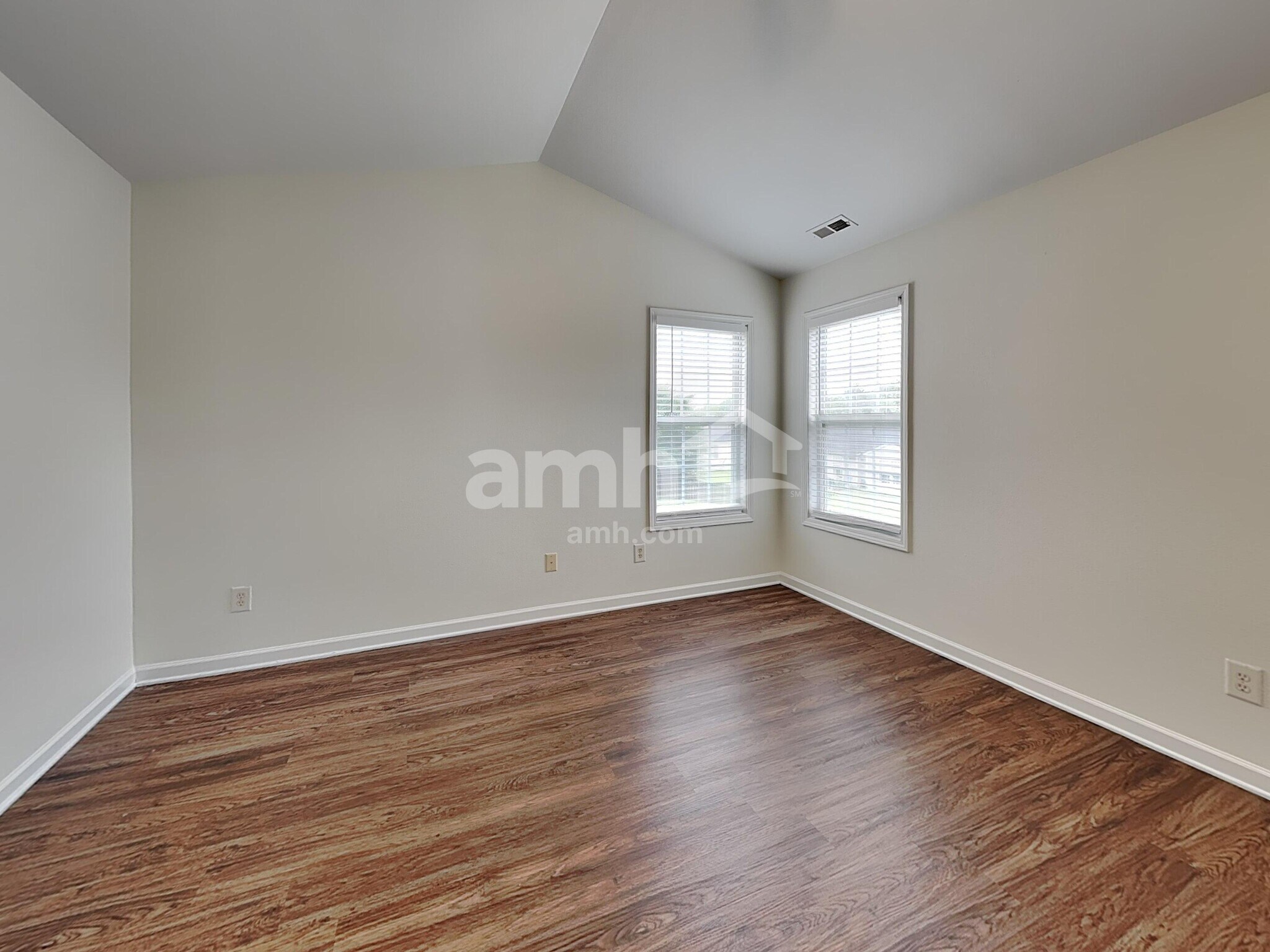 Building Photo - 12812 Walking Stick Dr