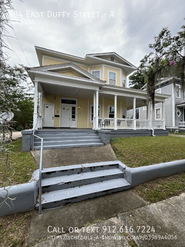 Building Photo - 904 E Duffy St