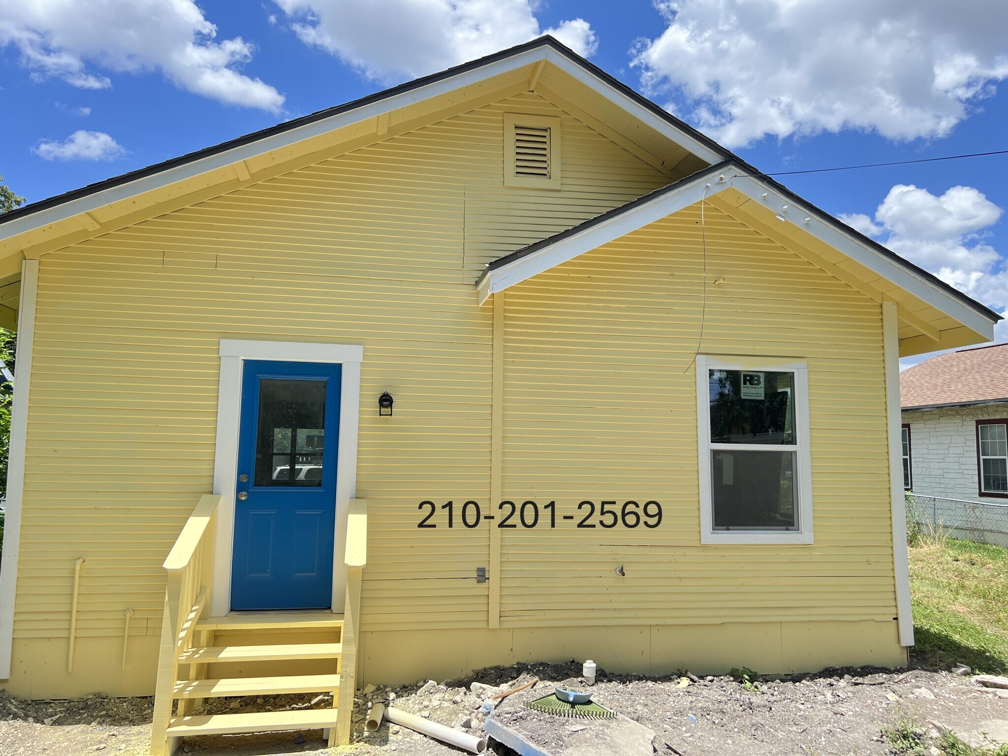 Building Photo - 1106 W Ridgewood Ct