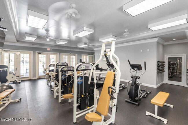 Building Photo - 4300 S Beach Pkwy