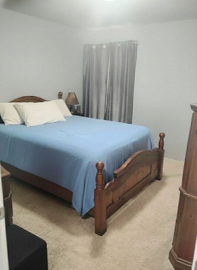 Building Photo - Modern-Lux Style 4BR/2.5BA House