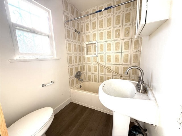 Building Photo - 7833 Normandie Ave