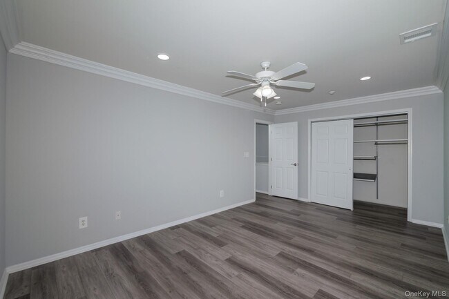 Building Photo - 156 Overlook Dr