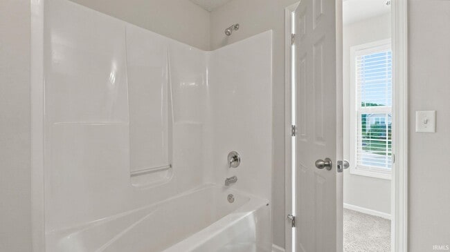 Building Photo - 422 Heyford Ct