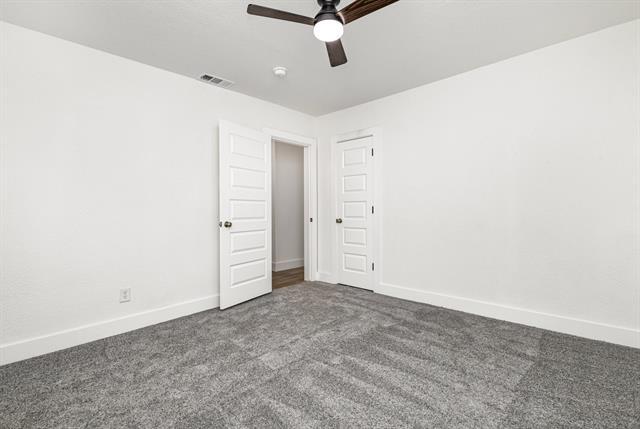 Building Photo - 1527 Columbia Ave