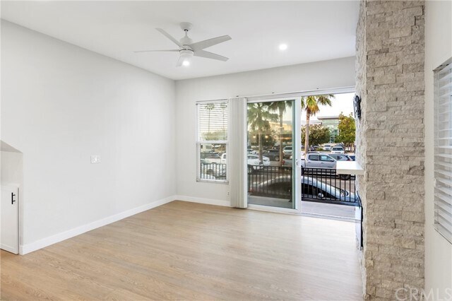 Building Photo - 1619 W Balboa Blvd