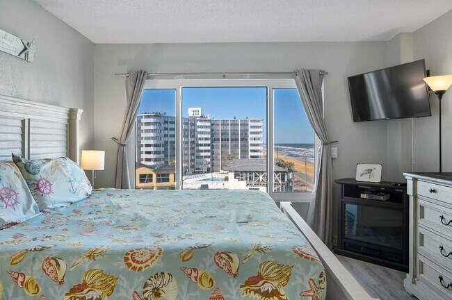 Building Photo - 3600 S Ocean Shore Blvd