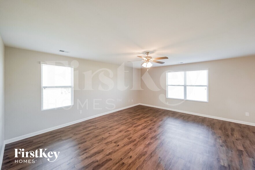 Building Photo - 11478 Walden Trce