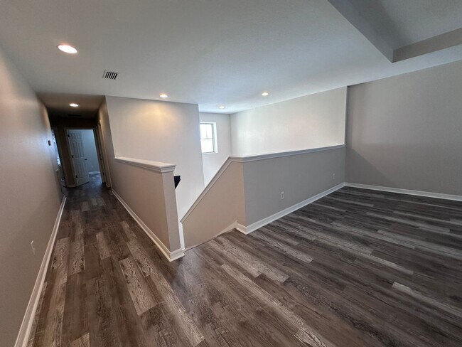 Building Photo - 6307 Pin Cherry Pl
