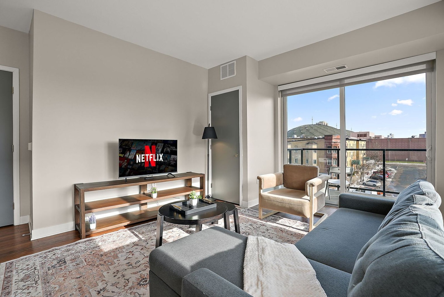 Building Photo - 1410 Nicollet Ave