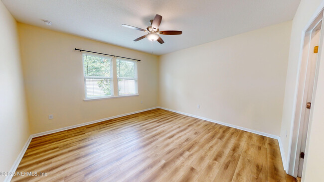 Building Photo - 3718 Ruby Kinglet Dr