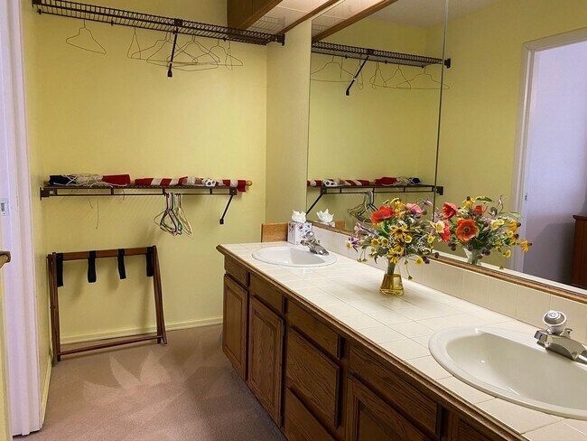 Building Photo - Frisco 4 Bedroom!  Garage, Clubhouse, Near...