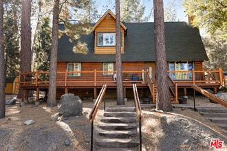 Building Photo - 959 Quail Rd