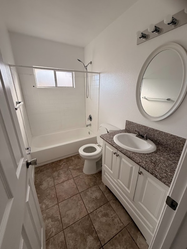 Building Photo - 44056 Date Ave