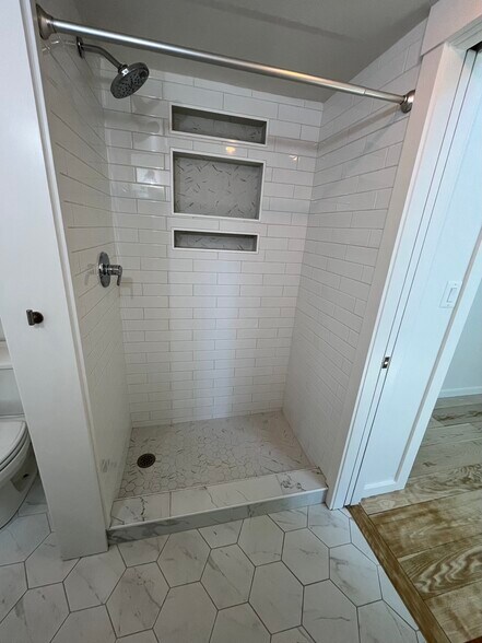 Building Photo - 8113 Sand Dollar Ln