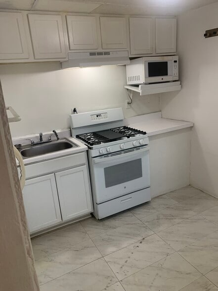 Building Photo - 720 Indiana Ave